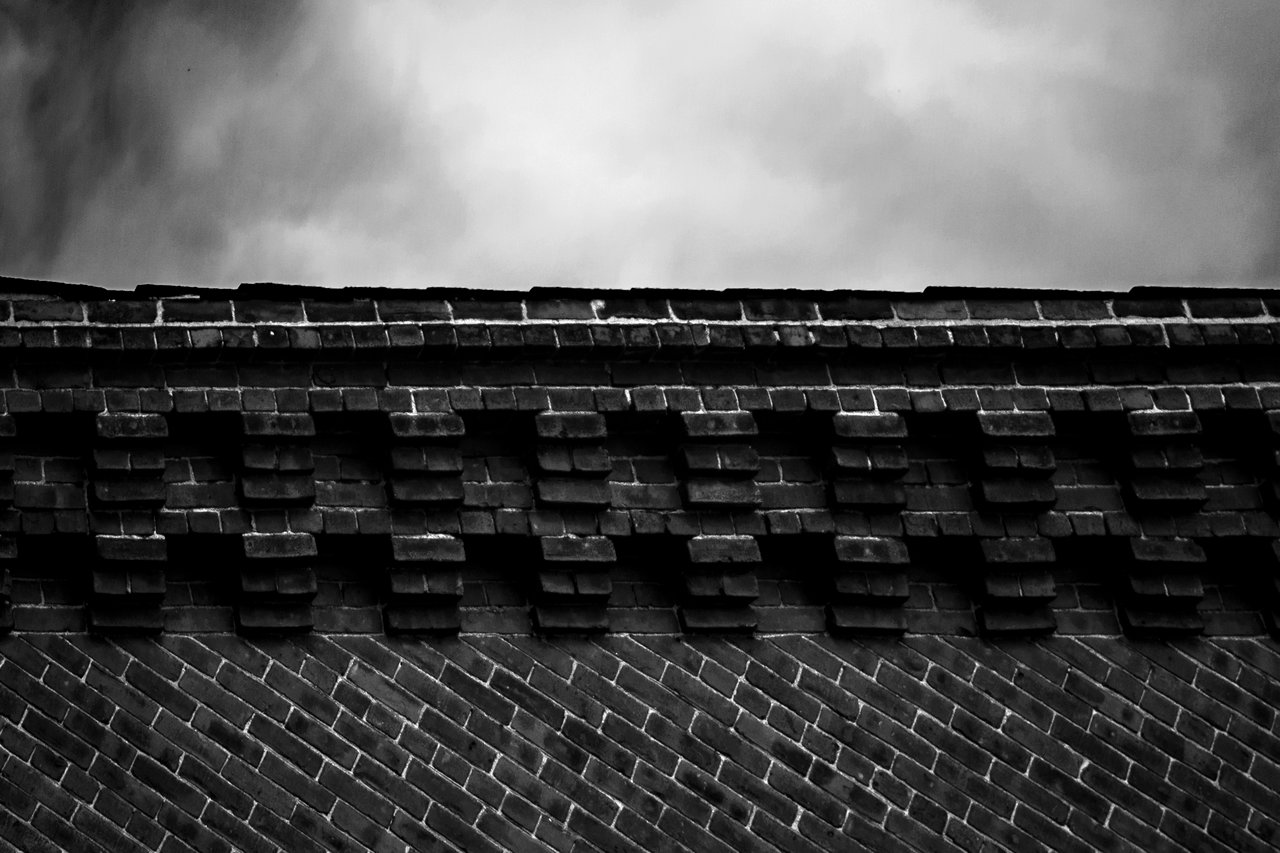 Brick Lines - 2018